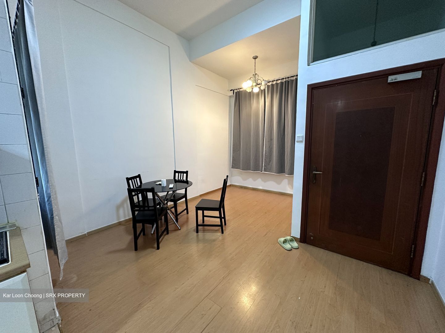 Sunshine Lodge (D19), Apartment #486086351